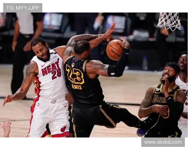 2009年湖人对阵火箭的经典对决回顾与分析